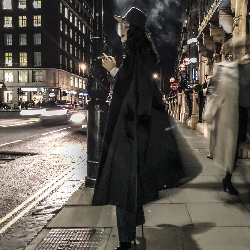 le palais vintage 2018W Classic Smoking Wool Coat Women Velour Collar Thick Satin Long Coat Adjustable Belt Loose Type One Size