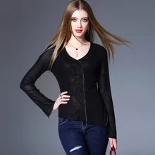 Осень весна Новинка Женская мода тонкий сексуальный v-образный вырез расколотый рукав под рубашку Женская Повседневная молния нерегулярная черная футболка