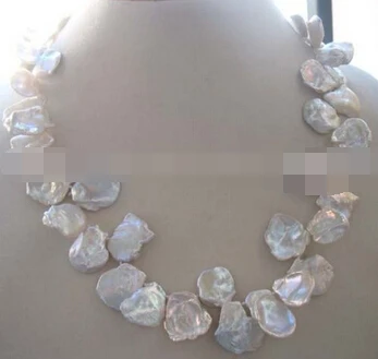 

Jewelr 005512 freshwater pearl white reborn keshi necklace 18