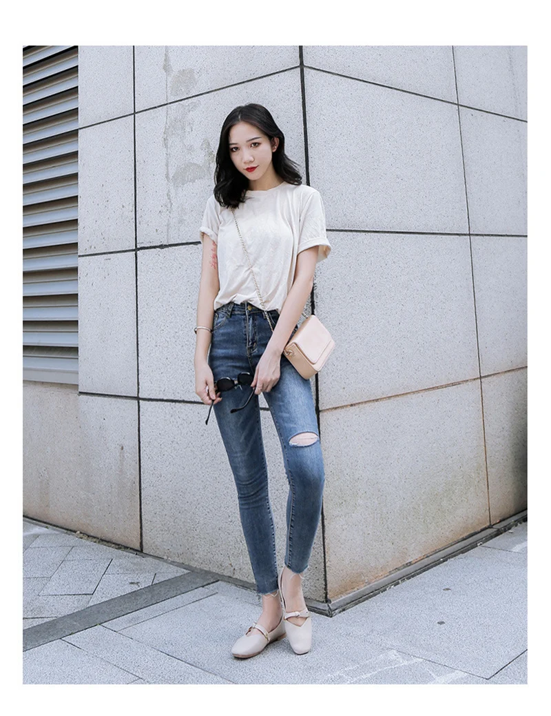 10747698139_1810057931