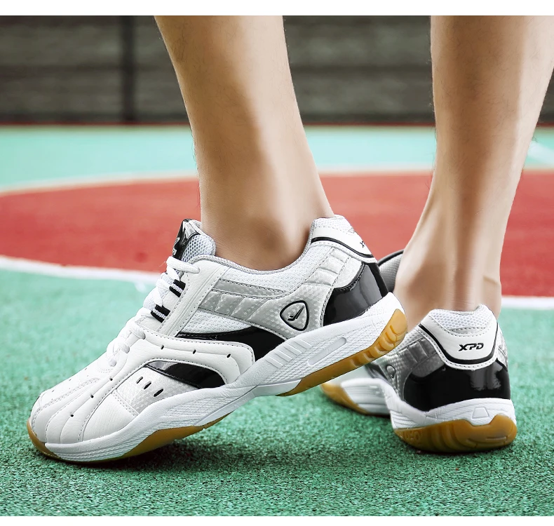 Women Anti-Slippery Volleyball Shoes Mens Professional Athletic Sneakers Breathable Lightweight Sports Badminton Shoes D0439