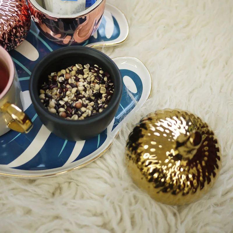 SaiDeKe 3 цвета золотой шишка керамическая банка для хранения фигурки чай Caddy сахарный горшок Магнитная стойка для специй Рождественский Декор подарок