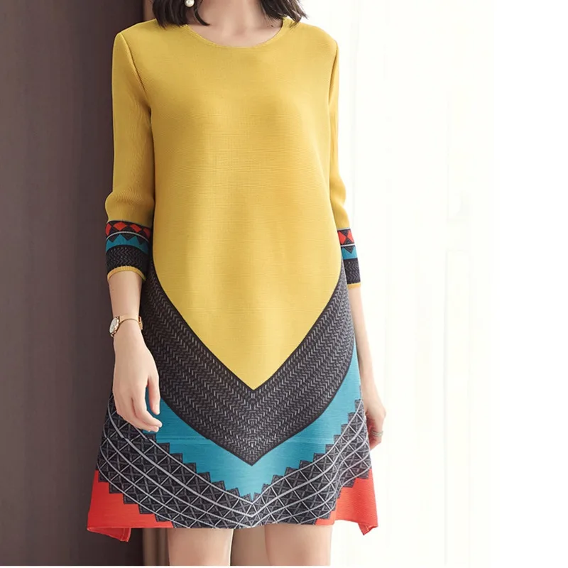 

LANMREM 2019 Autumn New Fashion Temperament Women Loose Plus Casual Color Matching Printed Round Neck Dress TC275