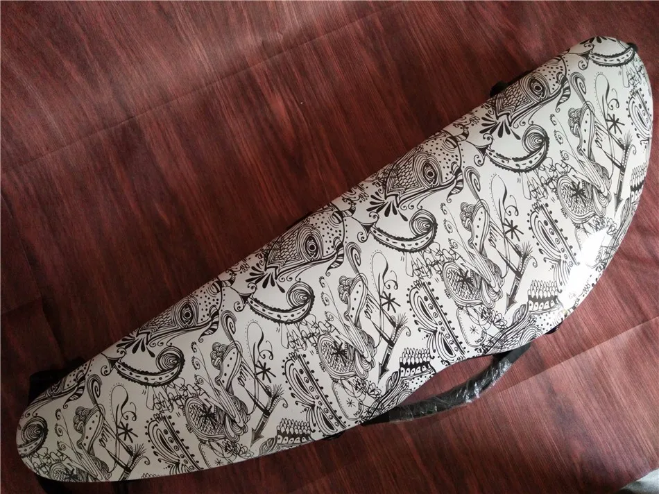 

4/4 New violin Case carbon fibre Light Strong Have a violin case Chinese style