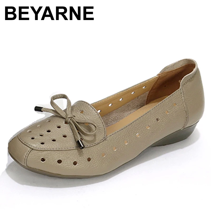 BEYARNE 2017 Summer Female Sandals Soft Comfortable Genuine Leather