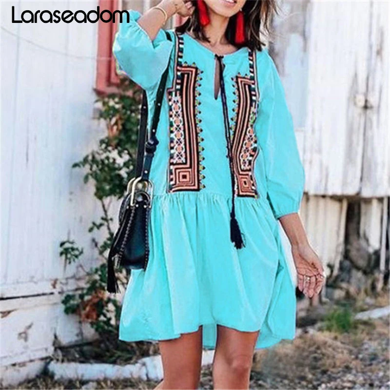 

2019 Beach Swimsuit Cover Ups Women Embroidery Kaftan Beach Tunic Dress Robe De Plage Cotton Pareo Beach Cover Up #N261