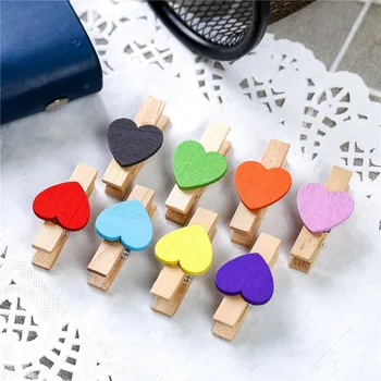

Mini 50 PCS Heart Love Wooden Clothes Photo Paper Peg Pin Clothespin Craft Postcard Clips Clothes Pins Home Wedding Decoration