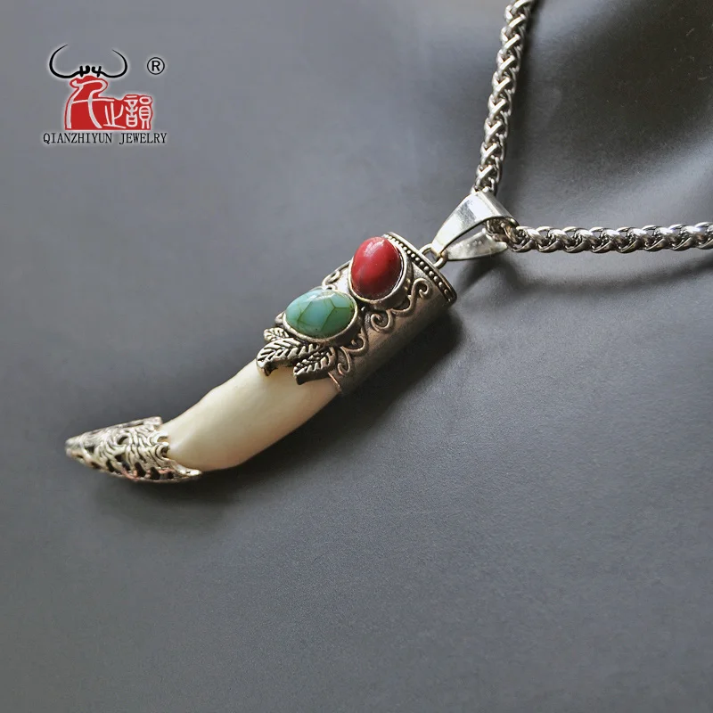Men's Bone Pendant Necklace Stainless Steel Necklace Tibetan Amulet Fangs Real Natural Tooth Vintage Silver Wolf Tooth Charm Men's Bone Pendant Necklace Stainless Steel Necklace Tibetan Amulet Fangs Real Natural Tooth Vintage Silver Wolf Tooth Charm