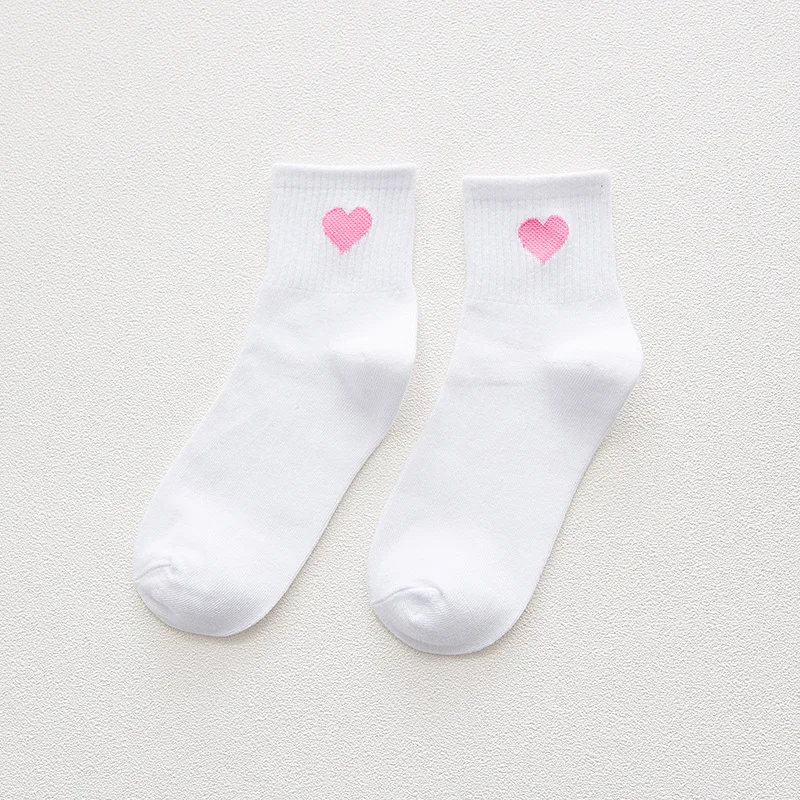Новинка; модные корейские милые хлопковые носки для женщин и девочек; забавные Повседневные носки в стиле Харадзюку С рисунком сердца; Новинка художественная обувь; подарок - Цвет: 3