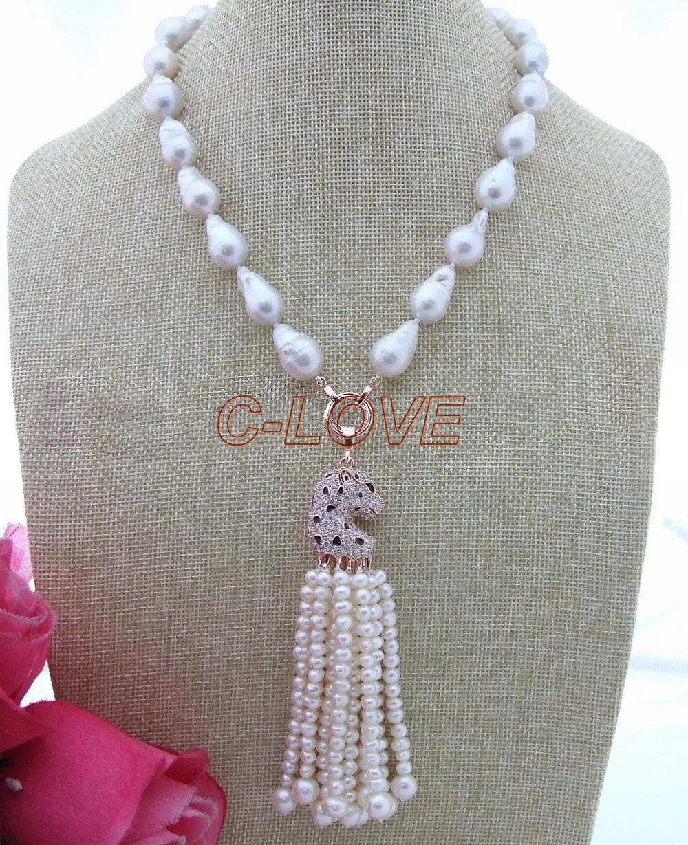 

Natural 18MM White Keshi Pearl&Rhinestone Pendant Necklace