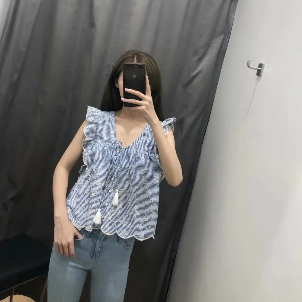  (48)