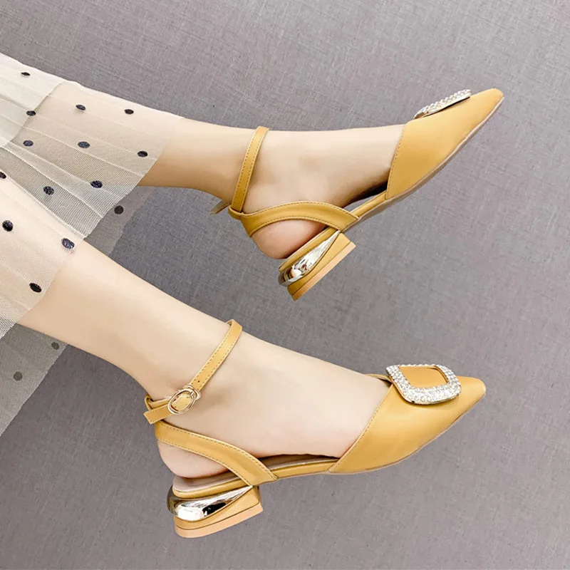 

2019 Summer Woman Shoes Flat Sandals Metal Pointed Toe Flats Ankle Strap Sandal Low Heels Dress Shoes sandalias mujer 7464