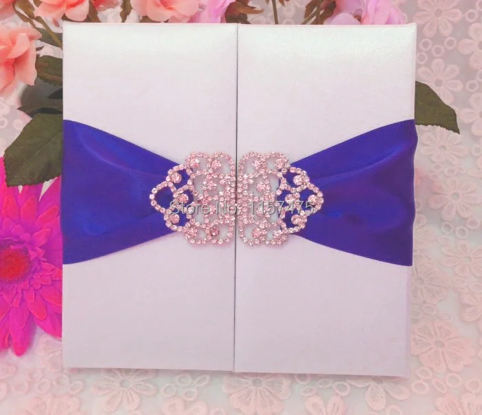 HI2014-05 White Silk Box.jpg