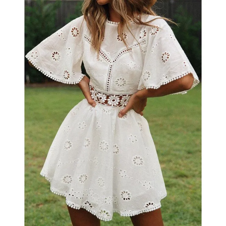 

Women Boho Backless Hollow Out Beach Dress 2019 Summer Embroidery A-line Mini Dress High Waist Lace Dress