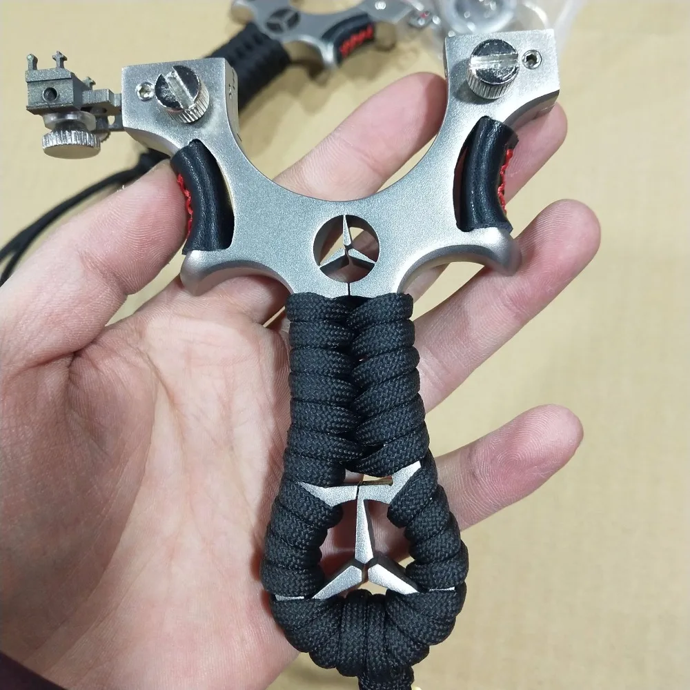 

Hunting slingshot strong catapult stainless steel flat rubber band outdoor sports shooting high quality 2019 new