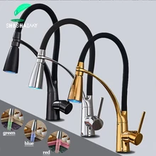 Хромированный/черный/золотой светодиодный смеситель для кухни с креплением на палубе, выдвижной кран с одной ручкой и отверстием для раковины, смеситель для горячей и холодной воды
