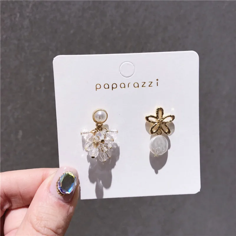 

2019 New Crystal Trendy Dangle Earrings Korean Hollow Flower Pearl Earrings Female Simple Asymmetric Jewelry For Female