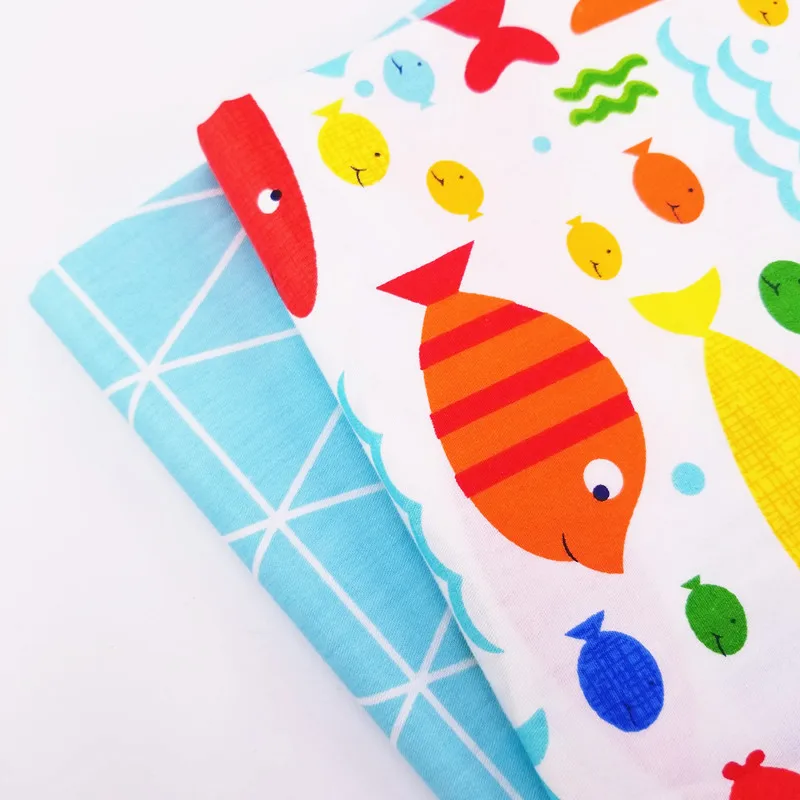 Красочные рыбы печати хлопок саржа лоскутное тканая ткань Геометрическая Печать DIY ручной работы постельные принадлежности детское одеяло материал для детей