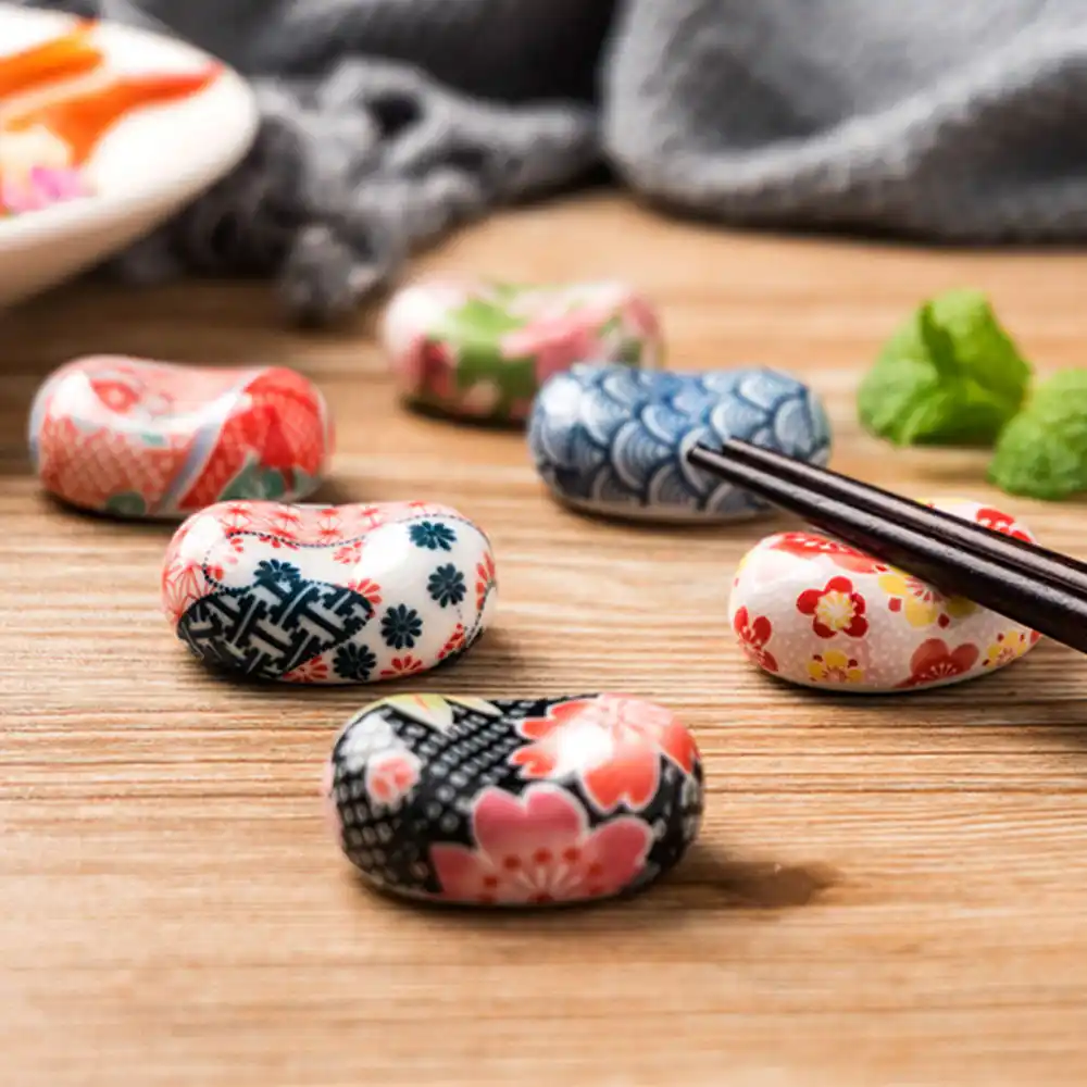 Cute Japanese Ceramic Decorative Chopsticks Holder Rack Spoon Fork Rest