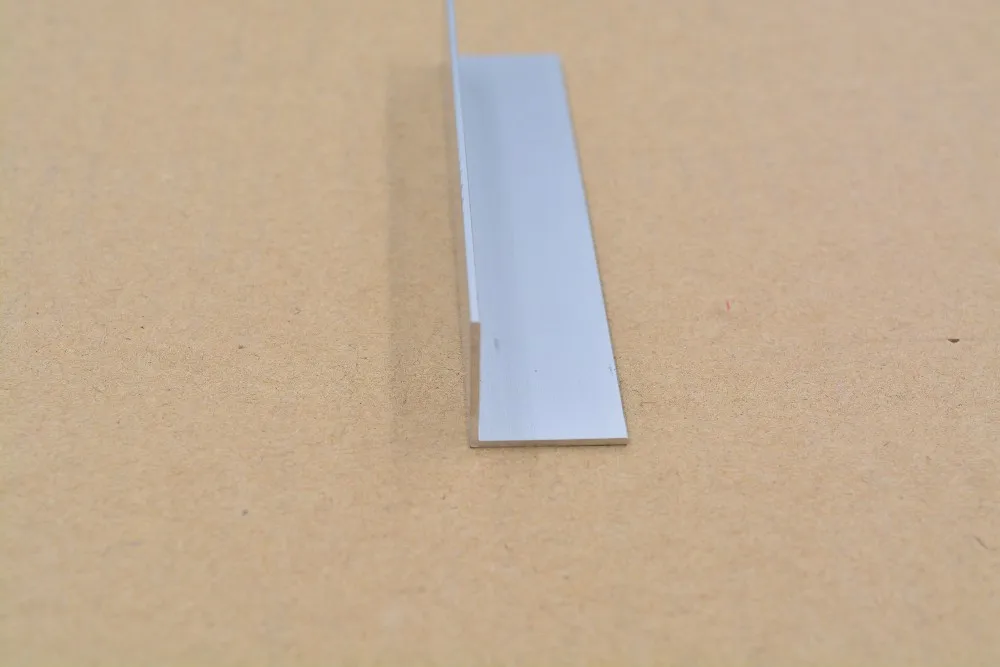 

20mmx20mm aluminum plate length 500mm L aluminum profile angle aluminum thickness 1.2mm 1pcs