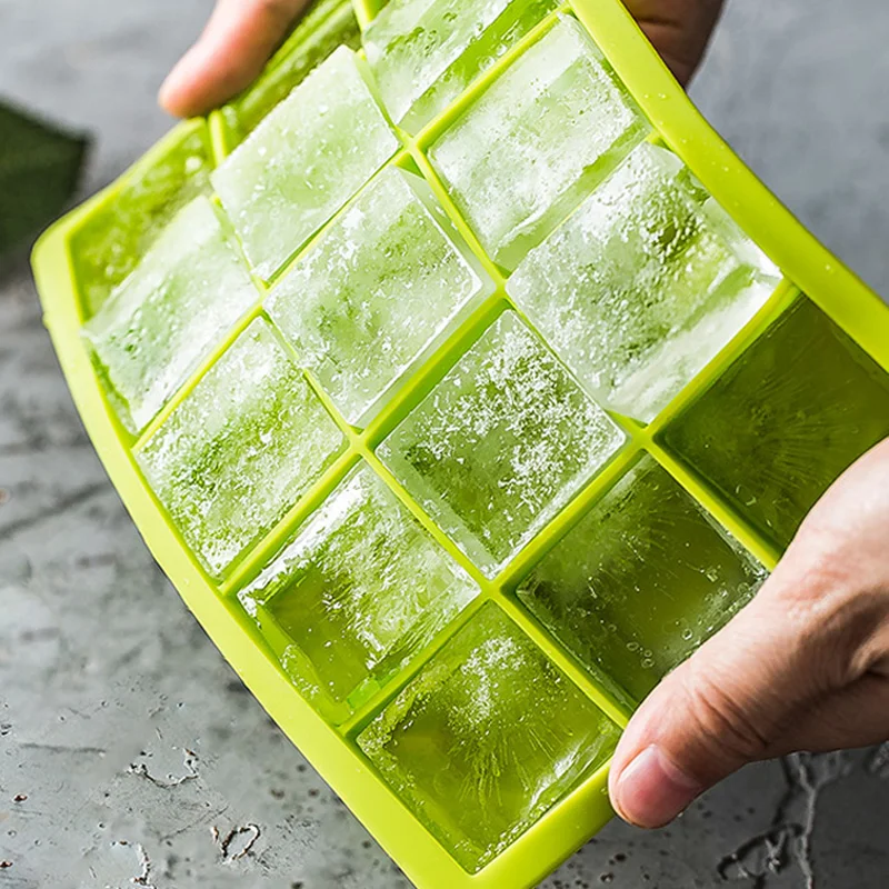Silicone Ice Mold Big Ice Cube Maker Reusable Silicone Chocolate Ice Mold Ice Cube Tray with Lid Whisky Bar Kitchen Accessories (7)