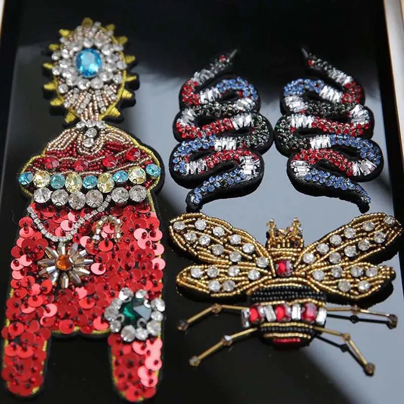 

Handmade nail bead snake patch cloth paste robot decorated with DIY clothing accessories to encrypt cicadas 3D applique