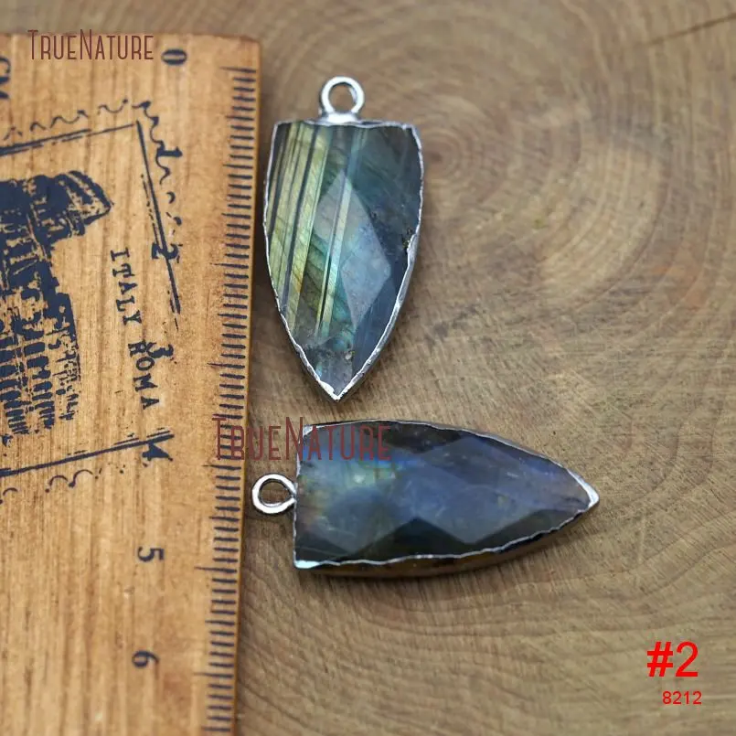 20171213-PM8214- Faceted Dagger Pendant Labradorite Pendant_2