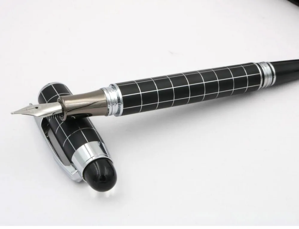 

baoer 79 Black Matte black pen Line Barrel Medium Nib Fountain Pen
