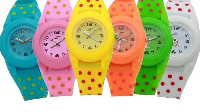 

Watch male student Korean version of the simple trend leisure sports electronic watch students men and women color