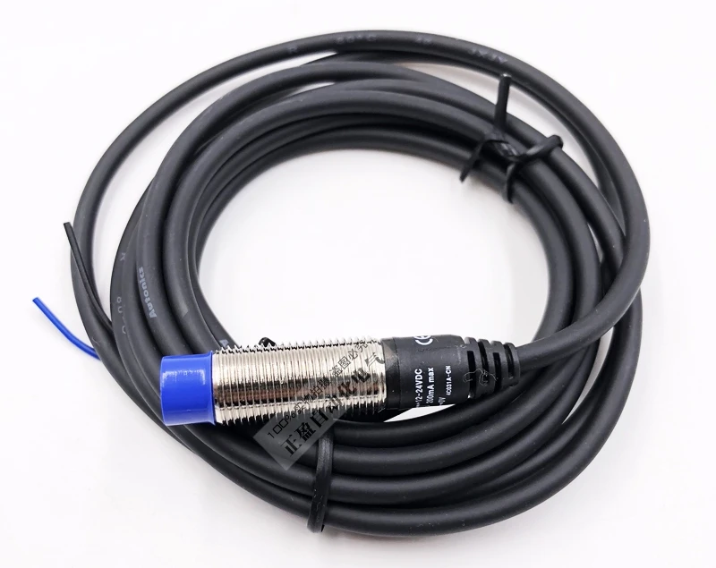 

Free shipping Original authentic South Korea Autonics proximity switch PRD12-8DN PRD12-4DN
