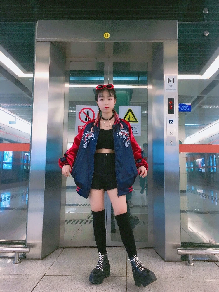 Kpop черная розовая синяя вышитая свободная бейсбольная толстовка на молнии Женская одежда корейский хип хоп Уличная Harajuku Толстовка