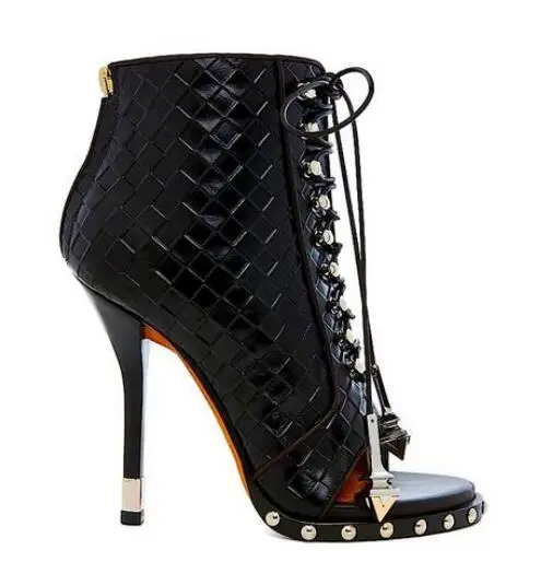 Newest Designer Black White Embossed Leather Open Toe Studded Ankle Boots Lace-up Gladiator Sandal Boots For Women Free Ship Women's Shoes