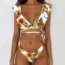 Conjunto de Bikini con hombros descubiertos para Mujer, bañador con volantes, ropa de baño Sexy, Bikini brasileño tipo Tanga con Push-Up 2020