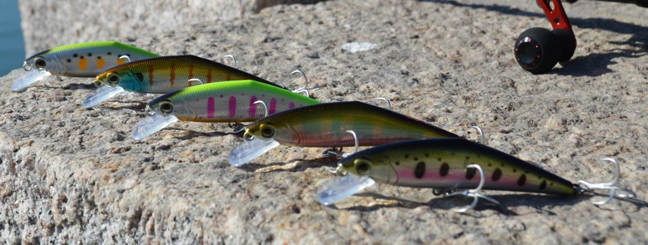 TOMA 85F Minnow Fishing Lure 85mm 15g Floating Hard Baits Iscas Artificial Minnow Wobbler Bass Pike Bait Fishing Tackle