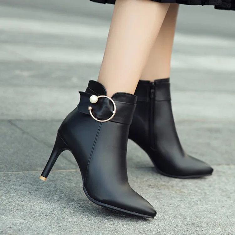 

Big Size 11 12 13 14 15 16 17 Fashion boots with pointed thin heel and high heel metal decorative side zipper and short barrel
