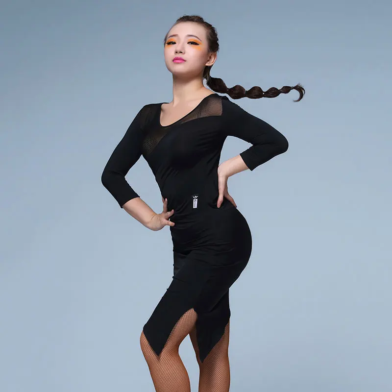 Латинские танцевальные платья женские новые классические латиноамериканское с кисточками юбка для взрослых простая Латинская танцевальная одежда для выступлений практичные одежда в южноамериканском стиле - Цвет: black