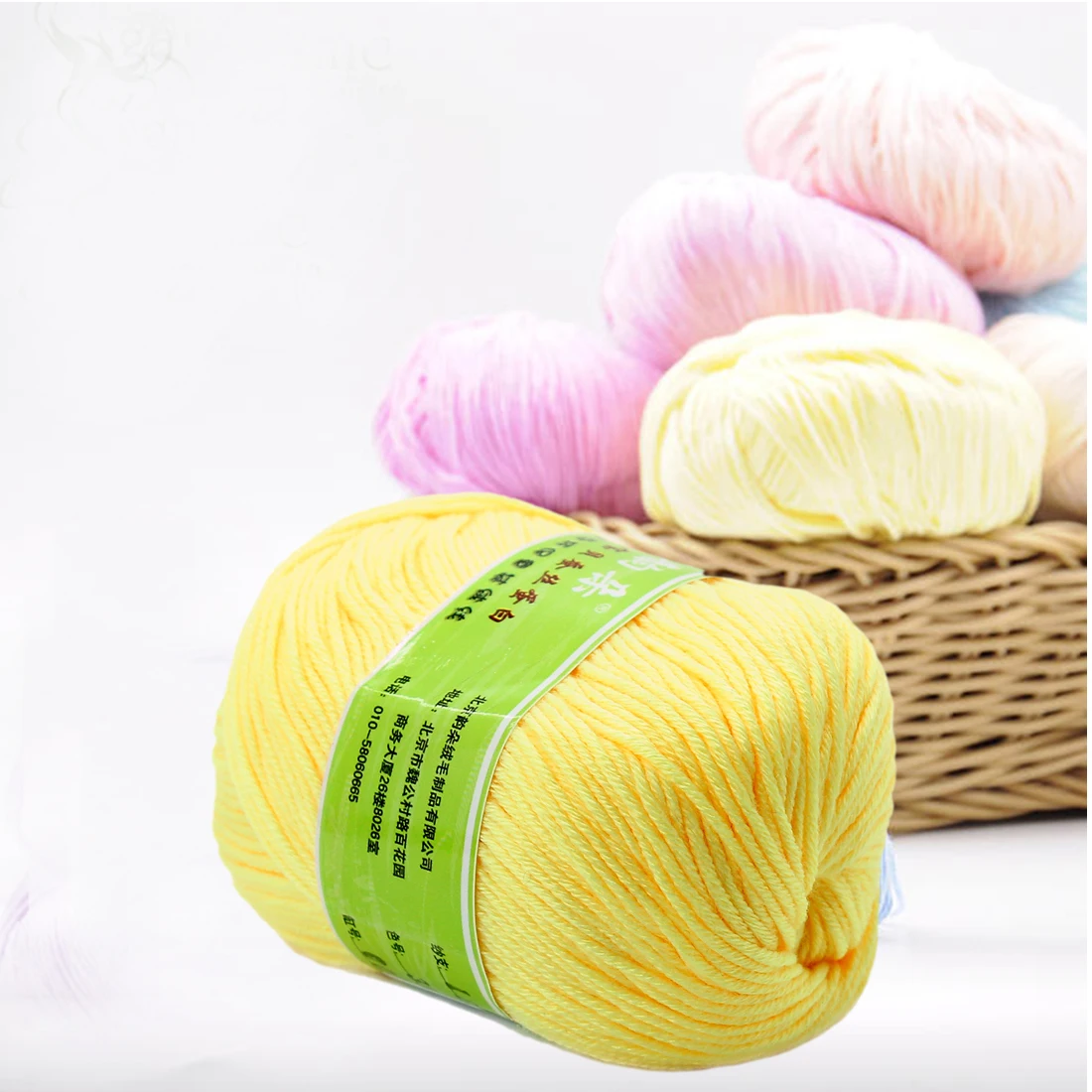 Fashion Worsted Super Soft Smooth Natural Silk Wool Baby yarn for