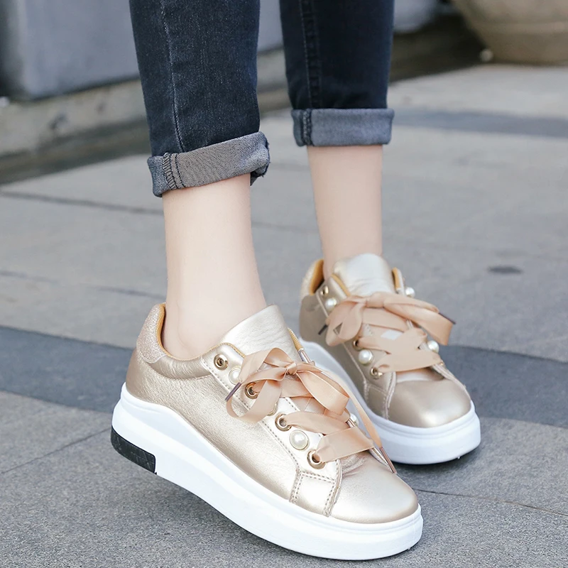 

New Fashion Lady Casual White Shoes Women Sneaker Black Leisure Shoes Pink Flats Cross-tied Pearl Soft Womens Shoes A10-59