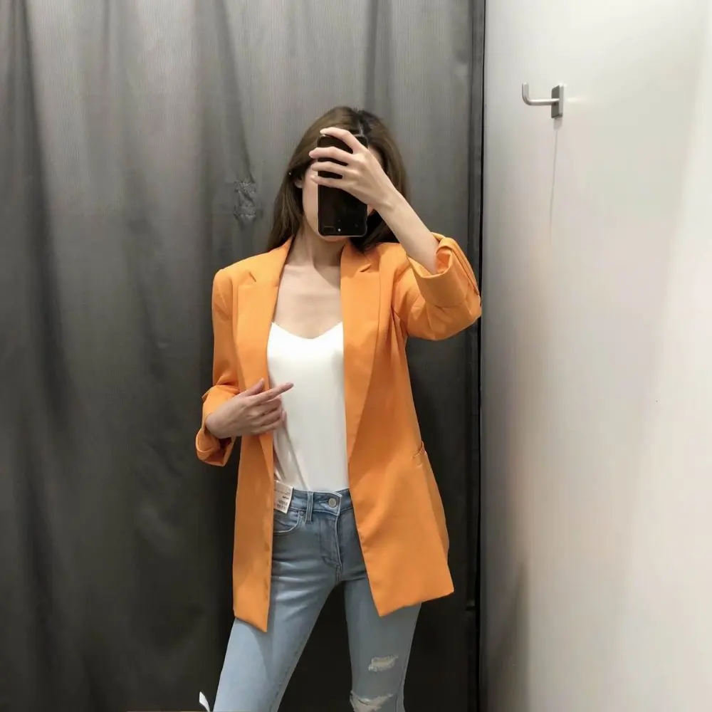  (4)