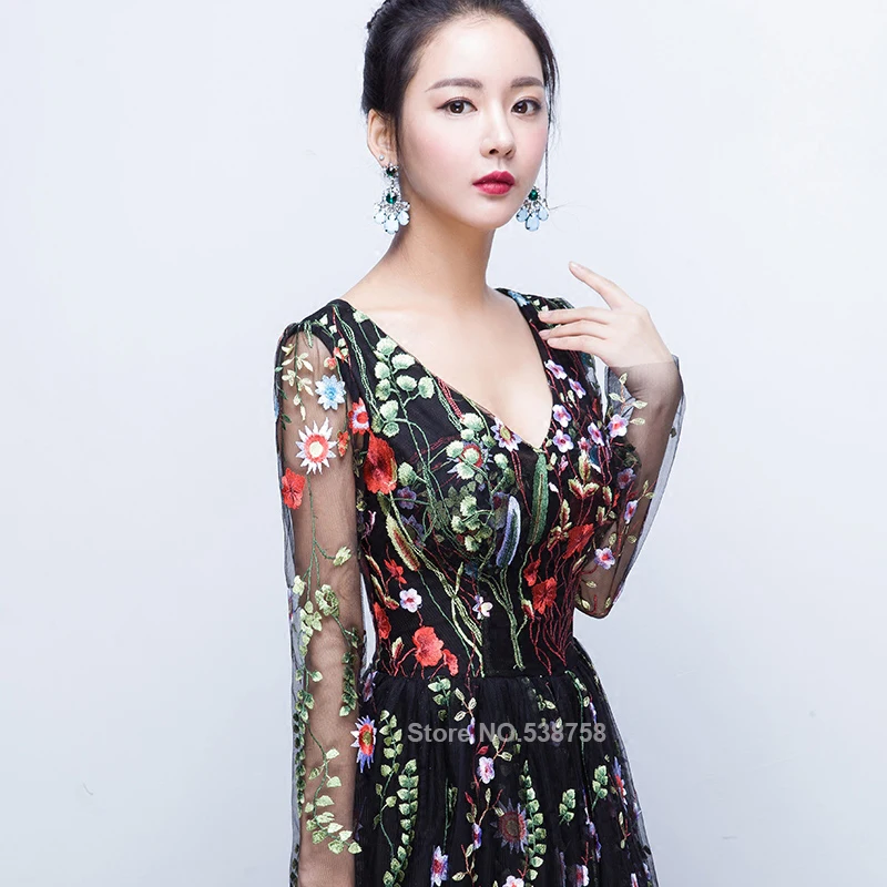 2018 New Design embroidery Evening Dresses long high quality Charming A-line Lace full Sleeves Prom Party Gown robe de soiree 2018 New Design embroidery Evening Dresses long high quality Charming A-line Lace full Sleeves Prom Party Gown robe de soiree