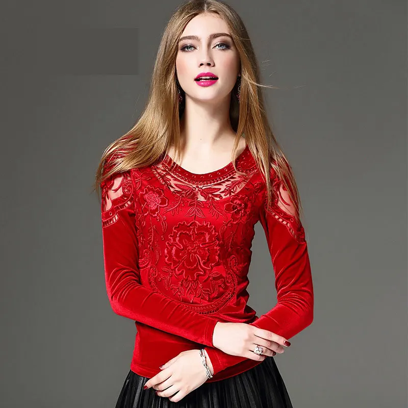 

American Style New 2017 Autumn Winter Women's Fashion Sexy O-Neck Lace Undershirt Tees Female Slim Embroidery T Shirt Tees Brand