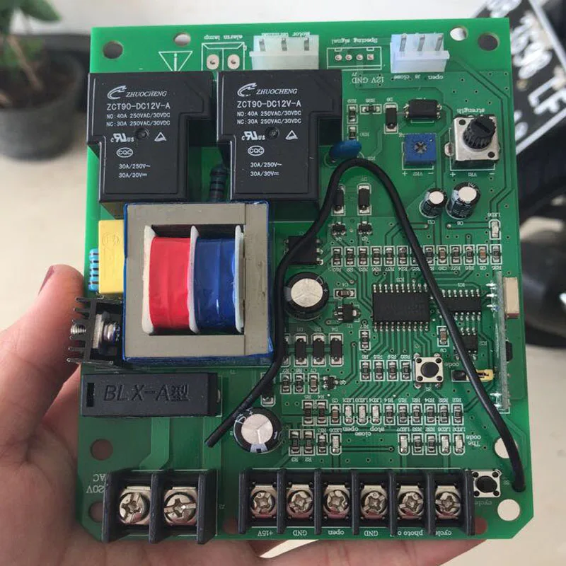 control panel for sliding gate opener
