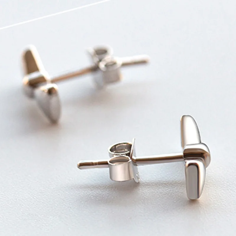 EAR-115(3)