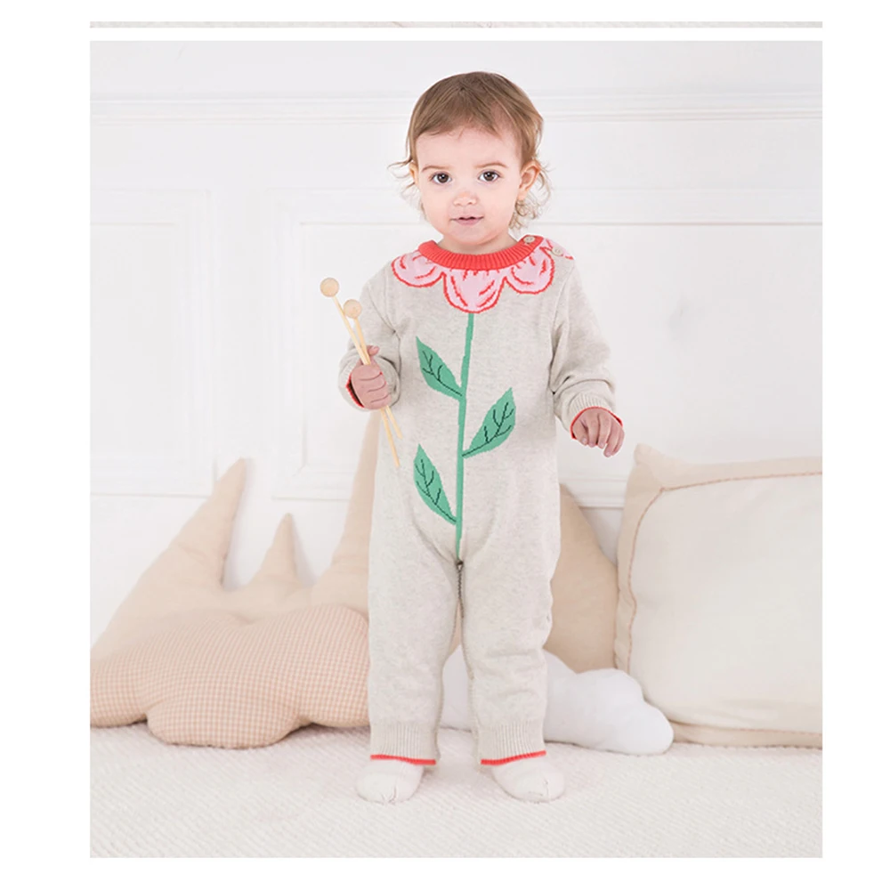 He Hello enjoy/Одежда для мамы и ребенка одинаковые комплекты для семьи Детские Длинные рукава Ползунки для мамы свитер Одежда для всей семьи