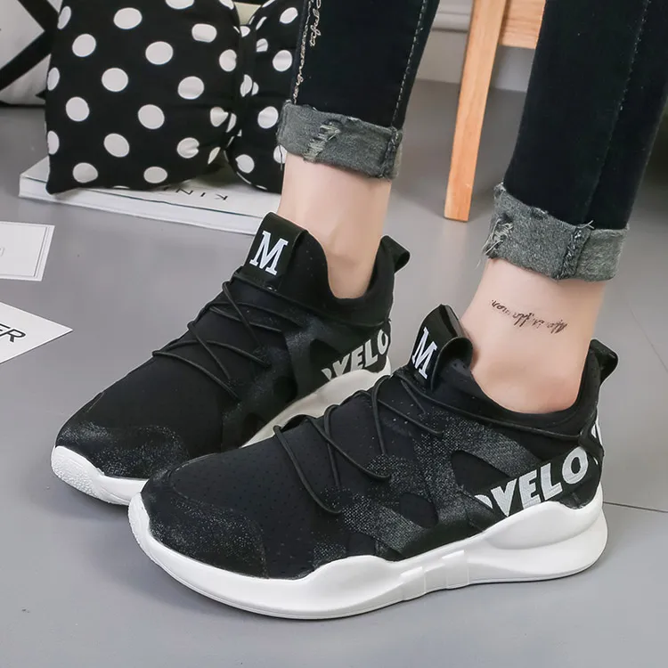 11 (16)