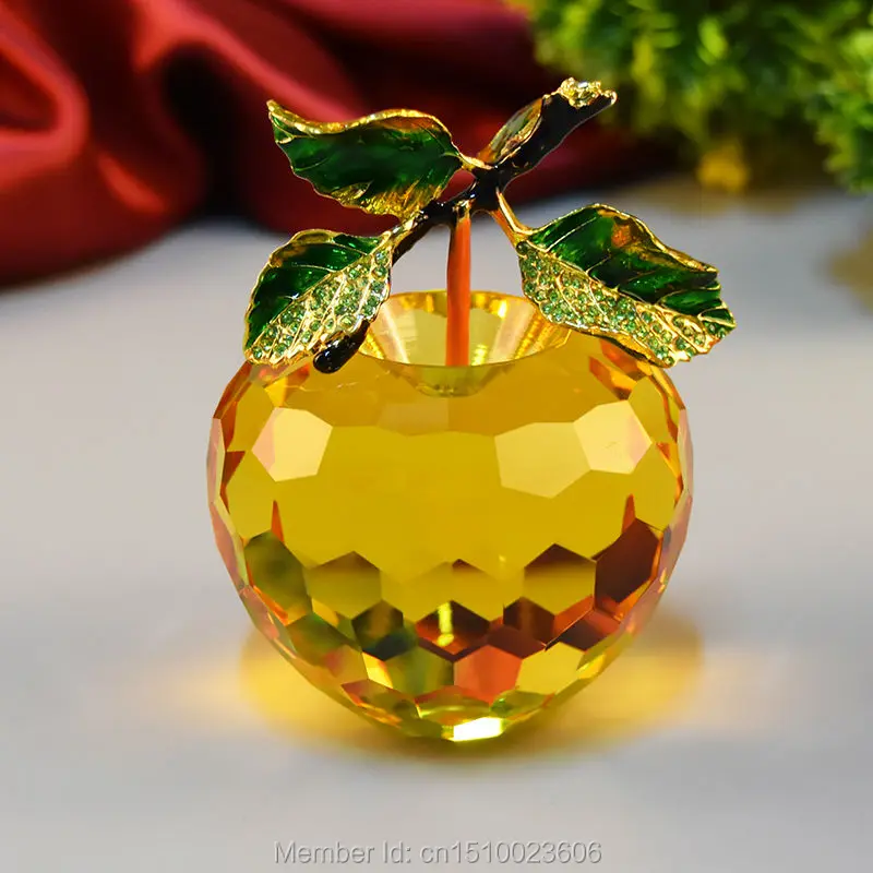 Free Shipping Crystal Apple Wedding Decoration Gift Home Decoration Desktop Decoration 8CM Crystal Apple Christmas gift