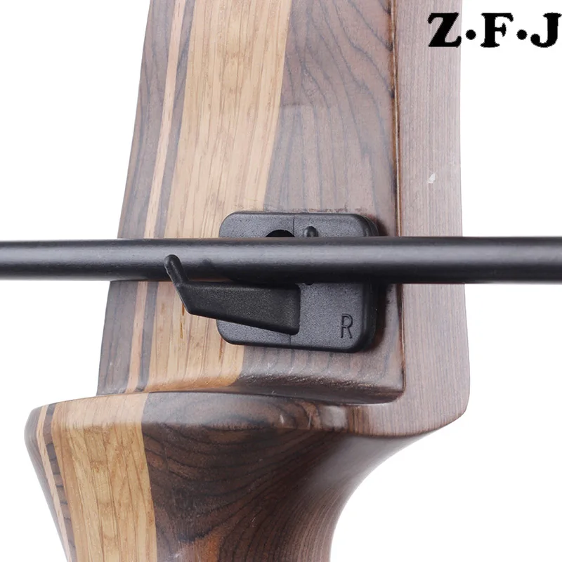 8pcs Right Hand Plastic Arrow Rest for Recurve Bow in Black Achery