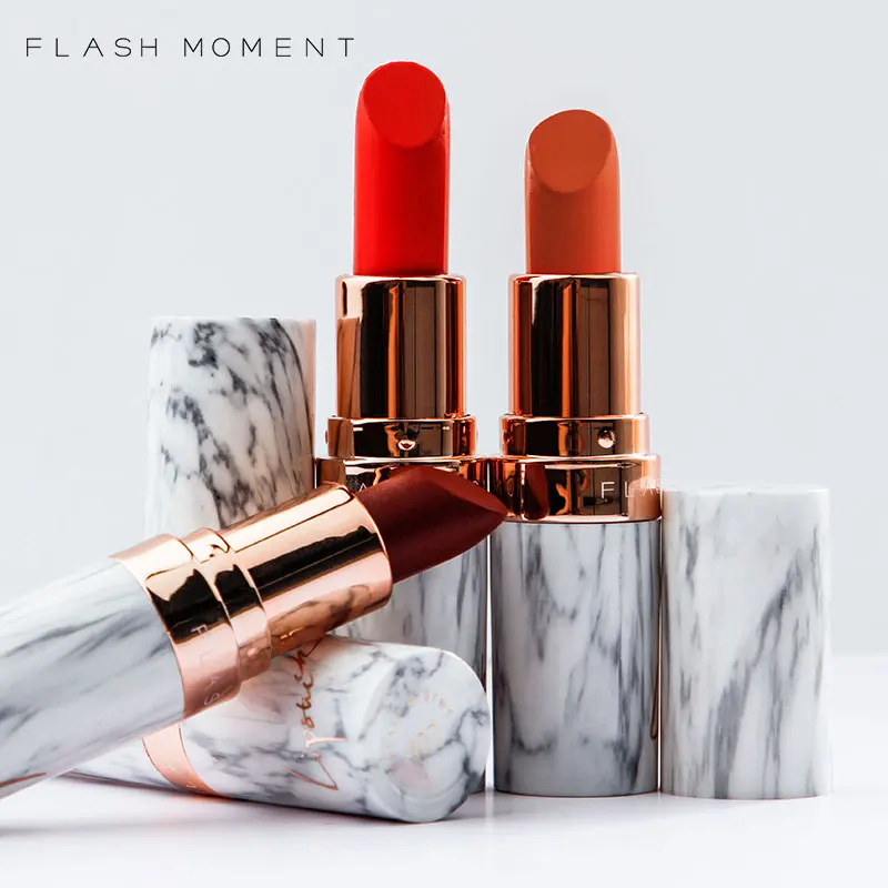 

1PCS FlashMoment Long Lasting Lipstick Waterproof Velvet Lip Stick Sexy Lip Gloss Makeup Pigment Women Beauty Cosmetics Lipstick
