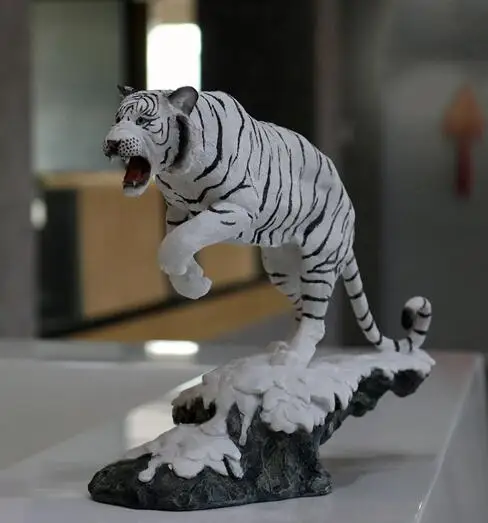 Коллекционная 1/10 шкала Белоснежка тигр белый моделирование Northeast тигр украшения ремесла фигурка модель игрушки в коробке для фанатов подарки - Цвет: white
