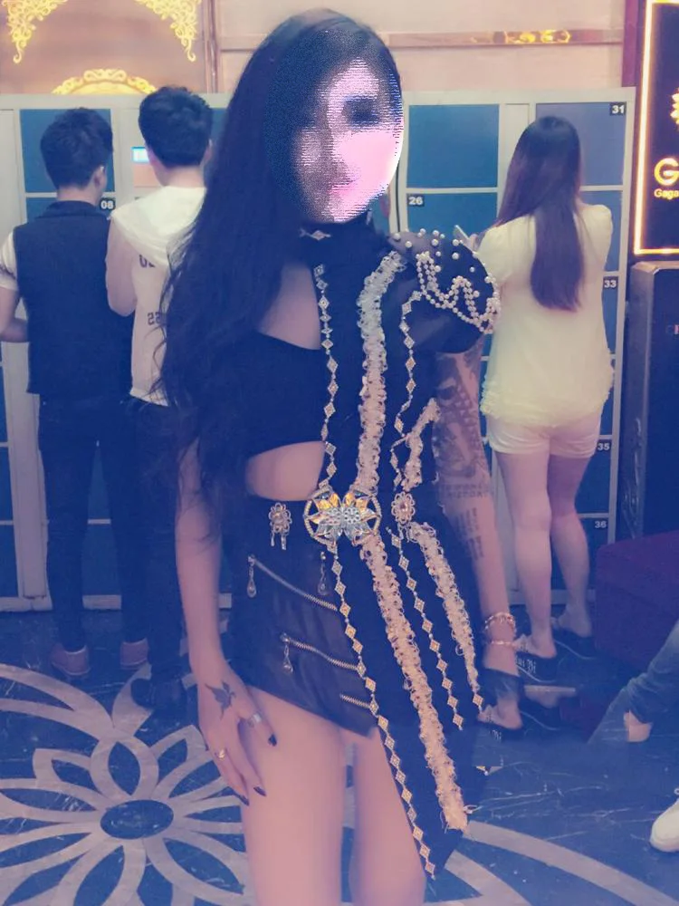 Costume 08 750